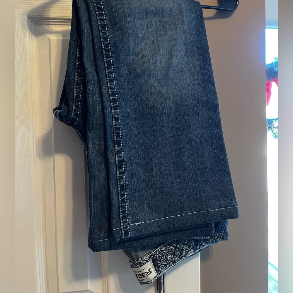 Arait Jeans 👖